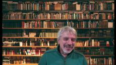 Либерал се на яка трева наслаждава и ни убеждава: Зеленски побеждава, а Тръмп Иран освобождава. - Videoclip.bg