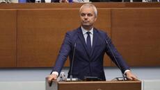 Костадинов: България е единствената страна в света, която изнася мозъци и злато, а внася боклук - Videoclip.bg