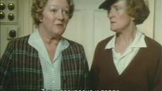 Мис Марпъл - Предизвестено убийство (Miss Marple - A Murder Is Announced 1985) E01 - Videoclip.bg