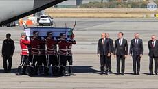Военно-транспортният самолет „Спартан“ с тленните останки на цар Самуил кацна в София - 03.10.2026 - Videoclip.bg