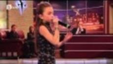 Симона Иванова: Roxette - Listen To Your Heart - Videoclip.bg