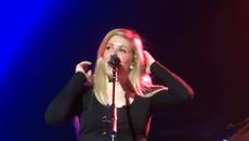 Ellie Goulding (Life - Beating Heart)- Houston - March 24, 2014 - Videoclip.bg