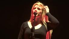 Ellie Goulding Live Concert  (24.03.2014) - Птица! Burn - Houston - Videoclip.bg