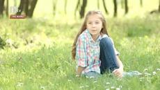 9-годишната Боби от Хасково изправи цяла България на крака - Videoclip.bg