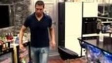Къртицата 2 (15.05.2014) Целувки и думи за кураж! ...Извънредно от Къртицата?!! - Videoclip.bg