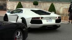 Как не трябва да паркираш Ламборджинито си-Lamborghini Aventador - Videoclip.bg