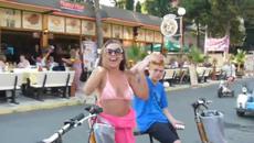 Танци В Центъра на Слънчев Бряг 2014 -  За Конкурса Pharrell Williams - Happy day 2014 Bulgaria Sunny Beach - Videoclip.bg