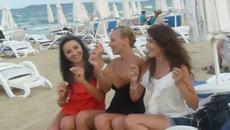 Най-сладките момичета са в Слънчев бряг - За Конкурса Pharrell Williams - Happy day 2014 Bulgaria Sunny Beach - Videoclip.bg