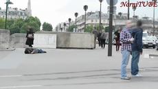 Мъж падна на земята, молейки за помощ. Когато го направи втория път, се случи нещо страшно! - Videoclip.bg