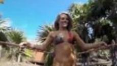 Горещо Лято! Miley Cyrus- Wrecking Ball Ibiza( Remix 2014) - Videoclip.bg