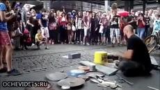 Уличен техно барабанист спечели аплодисментите на хората - Videoclip.bg