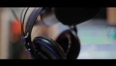 TS Prijatelji feat. Minea - Bozic je pred vratima ( OFFICIAL MUSIC VIDEO ) - Videoclip.bg