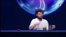 Щур илюзионист прави страхотни трикове - Videoclip.bg