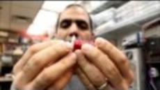 (Как работи електричеството!!...Смях) Just Try and Make Your Own Coil-Gun - Videoclip.bg