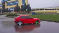 Ето така се прави дрифт с Бмв! - Videoclip.bg