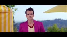 2015/ Martin Garrix feat. Usher - 'Don't Look Down' (Official Music Video) - Videoclip.bg