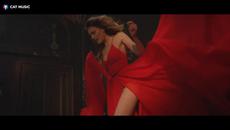 2015/ Ecaterine - Flacari in Rai (by KAZIBO) Official Video - Videoclip.bg