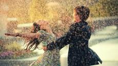 Светлина и небе мое ♥⁀)  Giannis Ploutarxos - Fos Kai Ourane Mou - Videoclip.bg