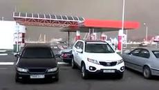 Буря в Русия превръща деня в нощ - Videoclip.bg