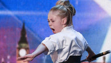 Чаровното карате хлапе Джеси- Britain's Got Talent 2015 - Videoclip.bg