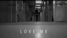 John Rivas - Love Me (Official Music Video) - Videoclip.bg