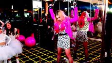 Madonna - Bitch I'm Madonna ft. Nicki Minaj ( Official Video) - Videoclip.bg
