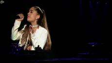 Ariana Grande - Leave Me Lonely (feat. Macy Gray) (Live) 2016 - Videoclip.bg