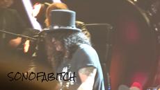 Guns N' Roses, Las Vegas 2016 - Welcome To the Jungle - Videoclip.bg