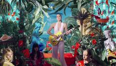 SOFI TUKKER - Drinkee 2016 - Videoclip.bg