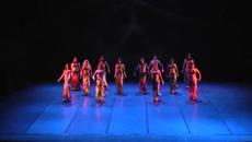Екзотично в сини цветове! Belly Dance ensemble Silk Road Festival Italy - Videoclip.bg