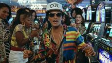 Премиера / Bruno Mars - 24K Magic _ 2016 Official Video - Videoclip.bg