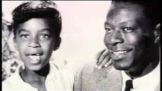 НЕВЕРОЯТЕН ДУЕТ!Natalie Cole & Nat King Cole - Unforgettable (Live 1992) - Videoclip.bg