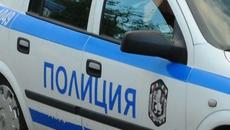 Ужасно безчинство! Нападнаха и пребиха полицаи в махала в Сливен след сигнал за силна музика! - Videoclip.bg