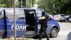 Зрелищни арести в Бургас! Над 15 задържани при спецакция в Бургас - Videoclip.bg