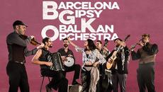 Криво садовско хоро - Barcelona Gipsy BalKan Orchestra (Live at Mittelfest Italy) - Videoclip.bg