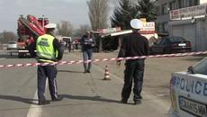 Кола се вряза в заведение на Околовръстния път в София, двама загинаха - Videoclip.bg