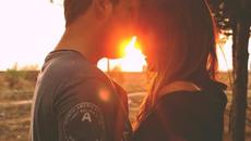 Steve Harley - Love On The Rocks - Videoclip.bg