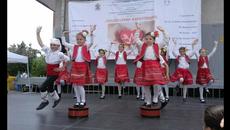 Детски танцов състав - "Добруджански напеви" - хореография Йордан Стоянов - Videoclip.bg