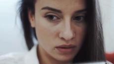 ✍️ KARINA - Обещай / превод / - Videoclip.bg