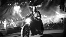 Слави Трифонов- И обичам - Videoclip.bg