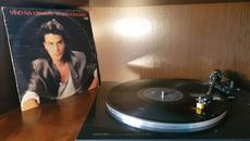 Vlado Kalember - Padam U Ponore - Videoclip.bg