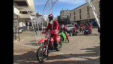 Мотористи с добри сърца дариха радост и усмивки на деца в Казанлък - Videoclip.bg