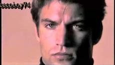 Άντζελα Δημητρίου - Είναι κάτι χαρακτήρες - има някои характери - Videoclip.bg