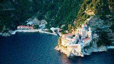 В Гърция на Атон с Песен! Песен на Христос Тсиамулис за Света Гора - Превод - Videoclip.bg