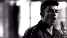 No Mercy - Kiss You All Over - Videoclip.bg