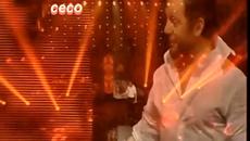 Γιώργος Μαζωνάκης - Η ζωή μου βήμα - животът ми е една стъпка - Live - Videoclip.bg