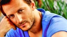 Κωστας Καραφωτης - Δεν μ' αφηνεις - не ме оставяш - Videoclip.bg