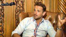 Νίκος Βέρτης - Αδιαφορείς - безразлично ти е - Videoclip.bg