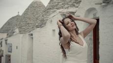 RAYNA - NAPISANO S LYUBOV / Райна - Написано с любов, 2016 - Videoclip.bg