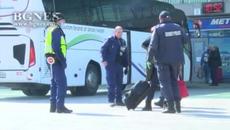 Българи си дойдоха от Испания и Германия, пуснаха ги без преглед - Videoclip.bg